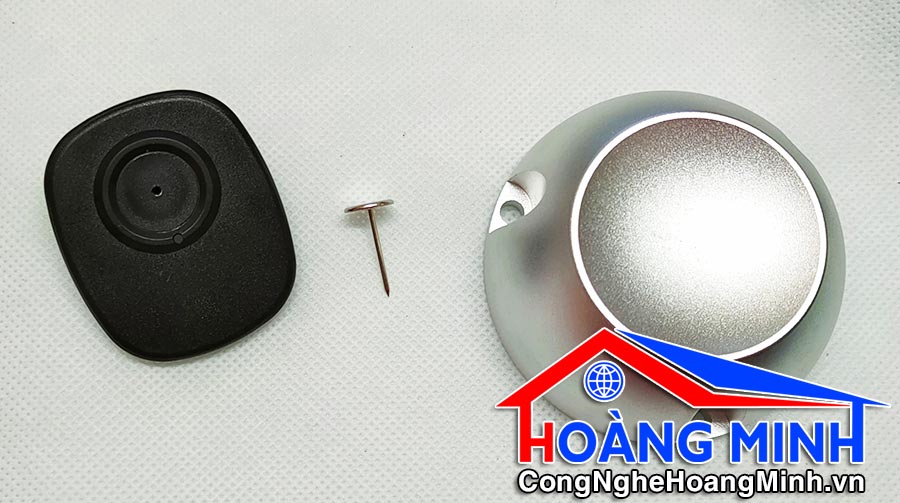 Cách tháo tem từ cứng ra khỏi bộ gỡ